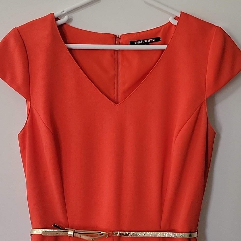 Gianni Bini Orange Fit & Flare Dress Gold Belt Cap Sleeve Size 6 - Picture 5 of 16